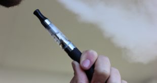 vaping e-cigarette